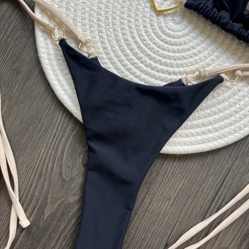 Conjunto de bikini de color liso
