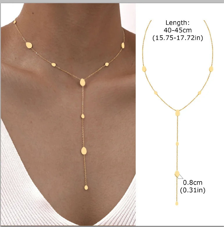 Collar largo con forma de Y