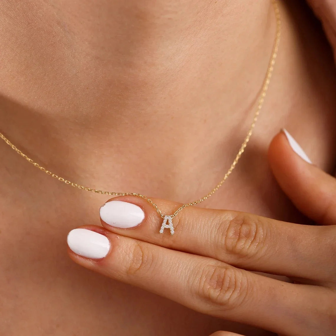Collar con inicial personalizada