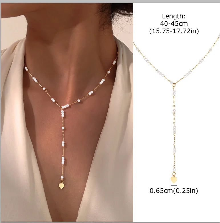 Collar largo con forma de Y