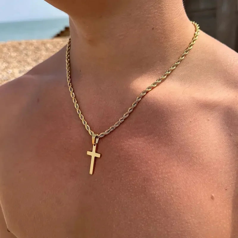 Collar con colgante de cruz unisex