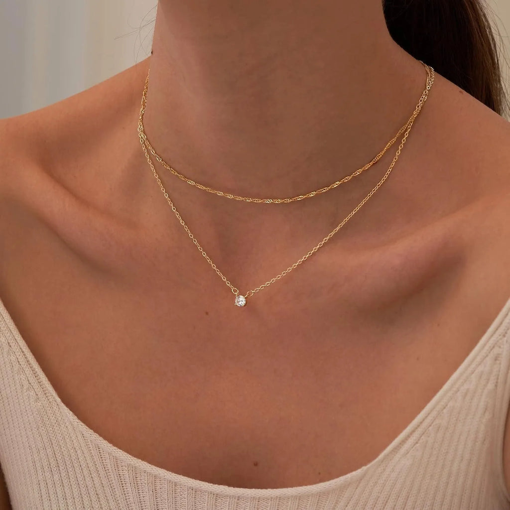 Collar de oro con diamante