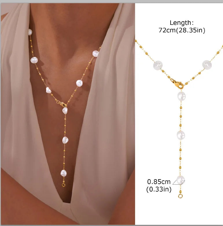 Collar largo con forma de Y