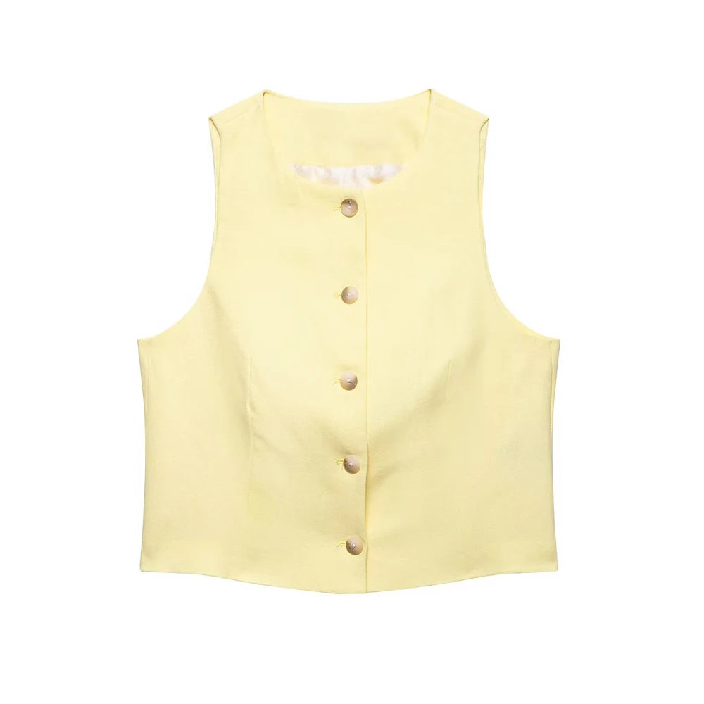 Conjunto de chaleco y bermudas de lino