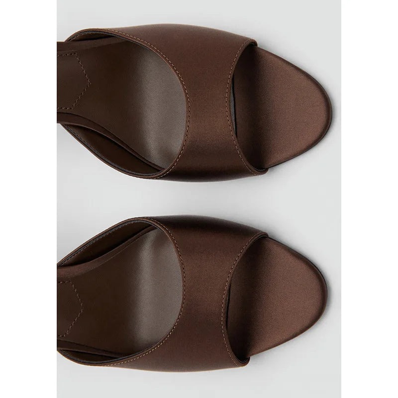 Tacones elegantes