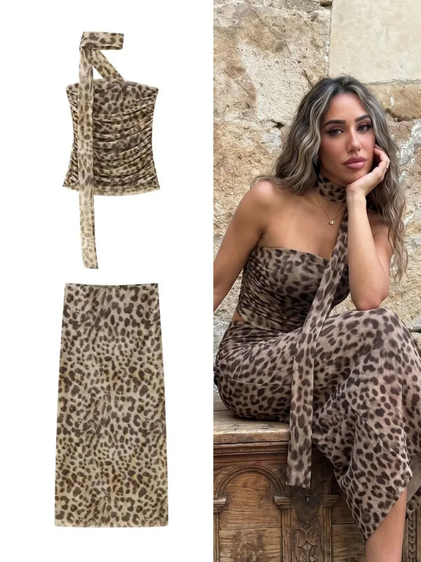 Conjunto con estampado de leopardo