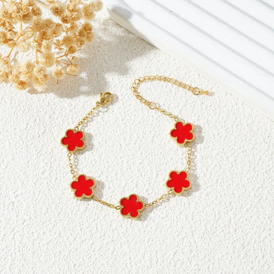 Pulsera con diseño de flor de cinco pétalos