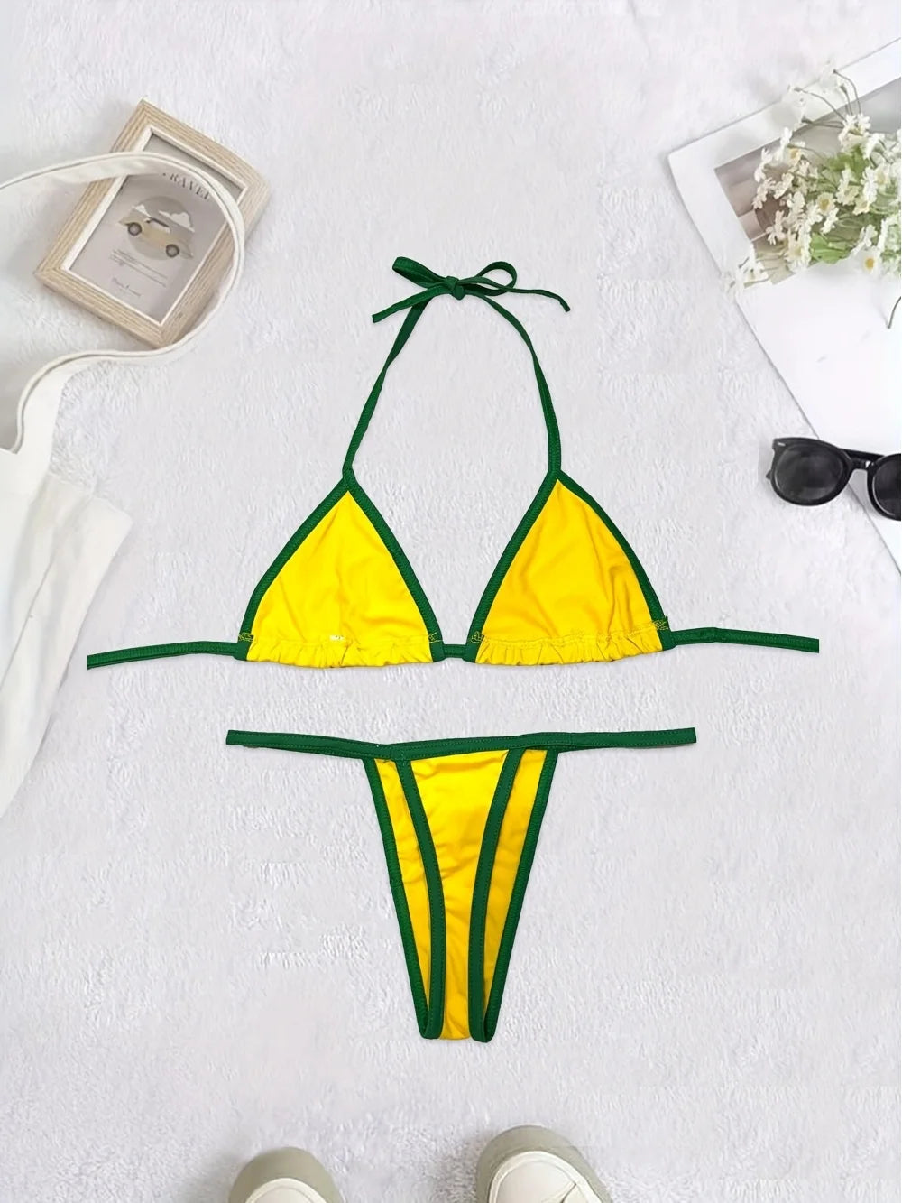 Conjunto de bikini estilo retro inspirado en la bandera de Brasil