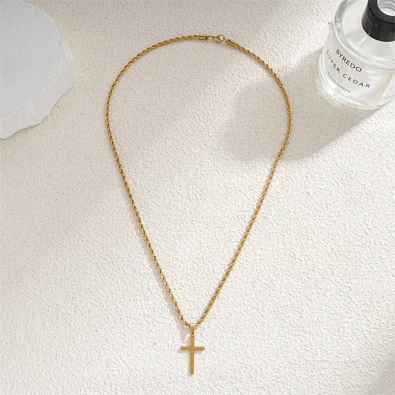 Collar con colgante de cruz unisex