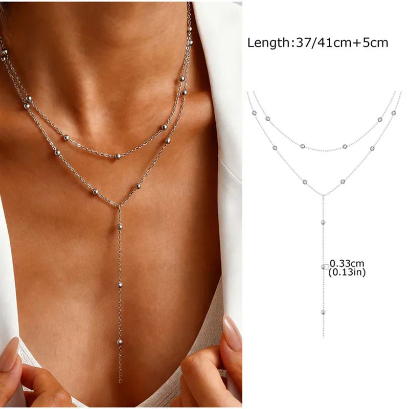Collar largo con forma de Y