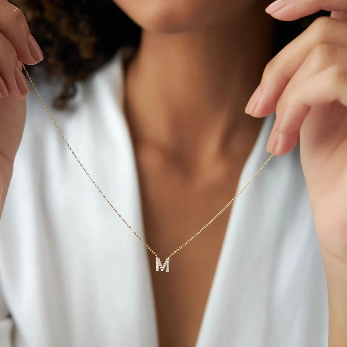 Collar con inicial personalizada