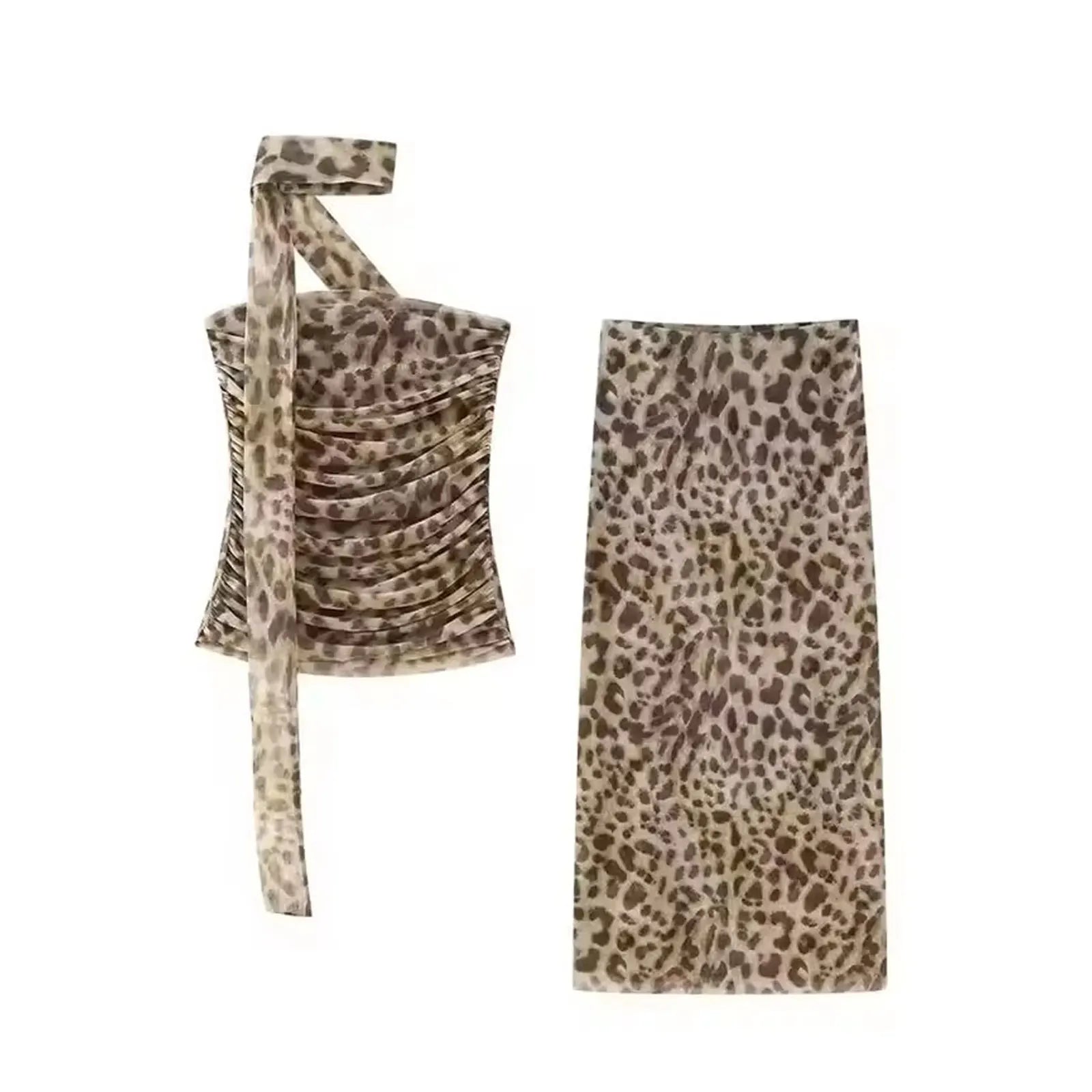 Conjunto con estampado de leopardo